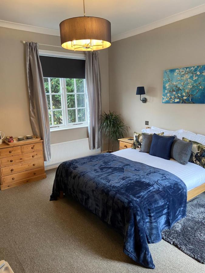 The Spotted Cow Hotel Belper Bagian luar foto